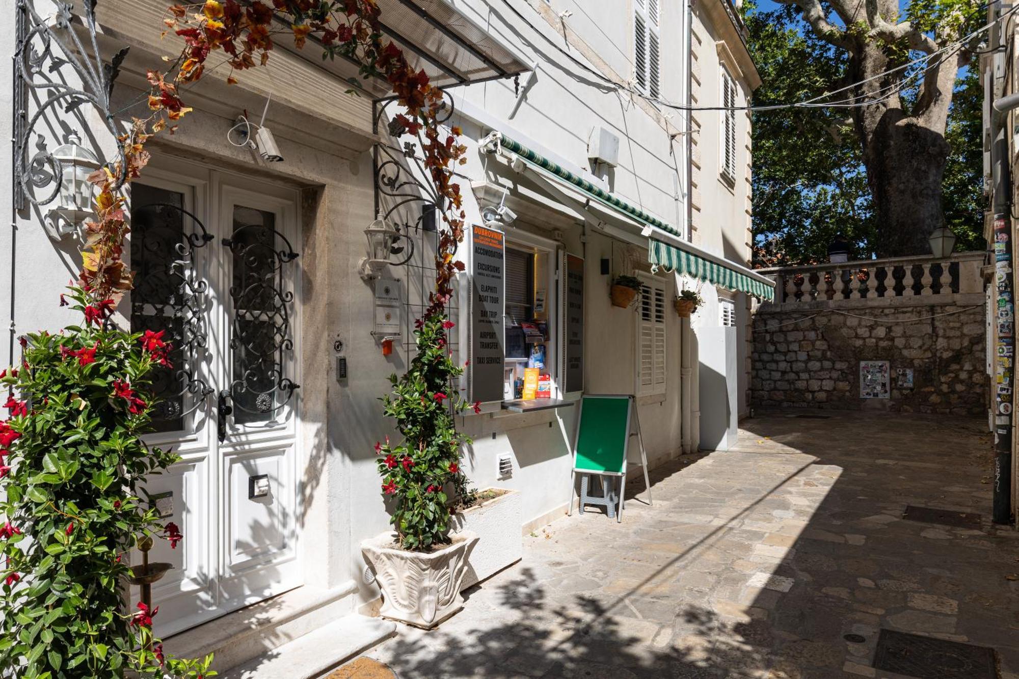 Seistanca Lux -Old City Entrance Ντουμπρόβνικ Εξωτερικό φωτογραφία